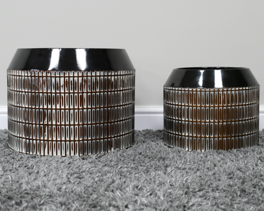 Set of 2 Rustic Planters