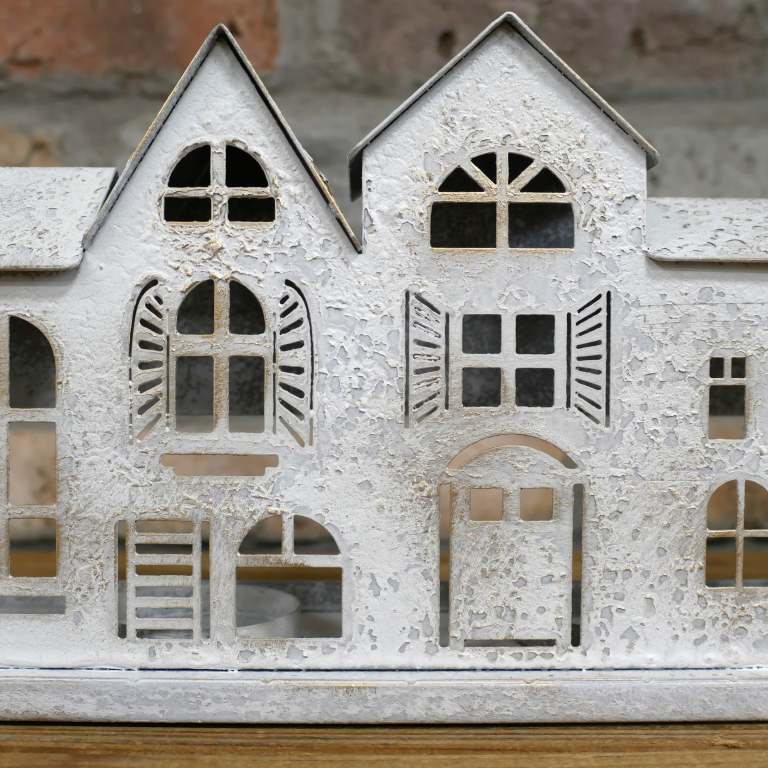 Little Row of House's Candle Holder