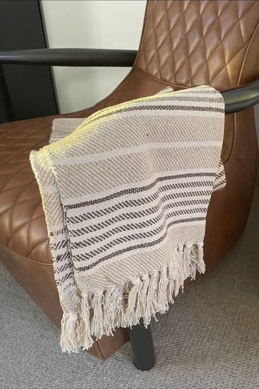 Kalamon Throw