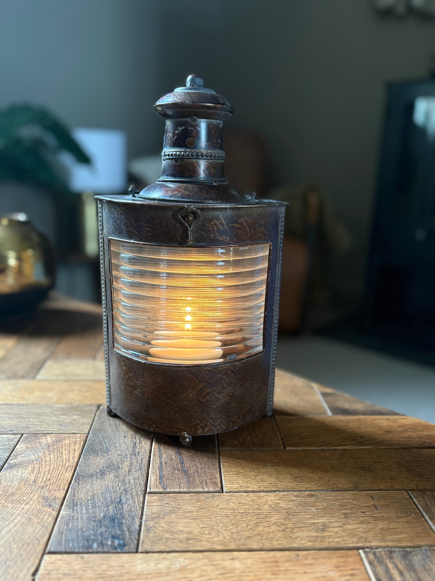Brown Burnished Lantern