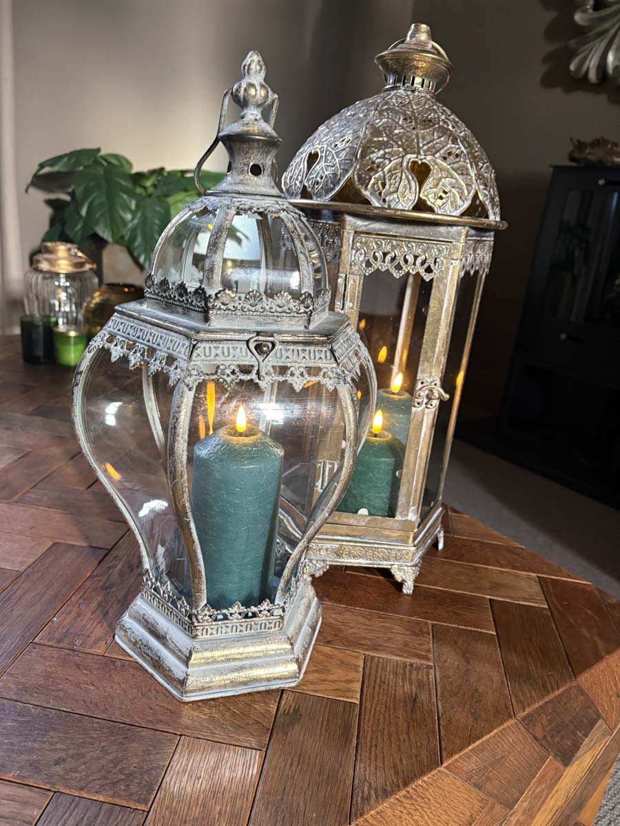 Curvy Ornate Lantern